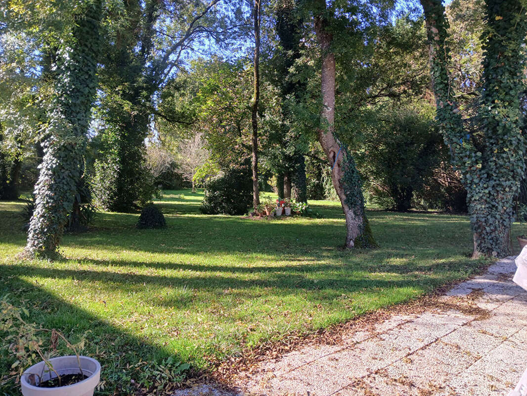 Maison à SAINT-SULPICE-DE-ROYAN