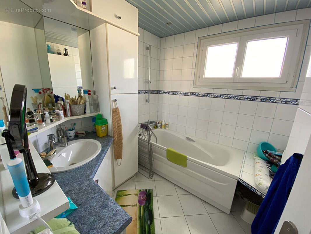 Maison à NEUILLY-EN-THELLE