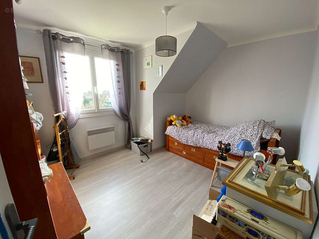 Maison à NEUILLY-EN-THELLE