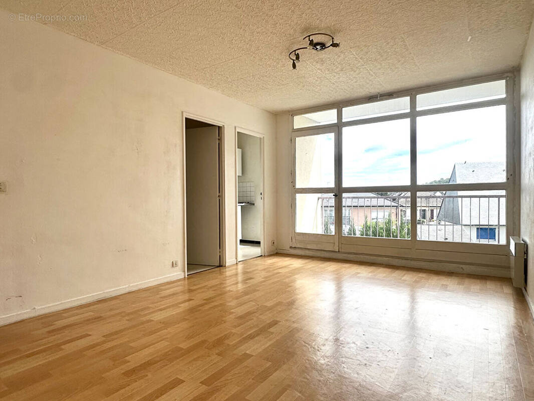 Appartement à AUBERGENVILLE