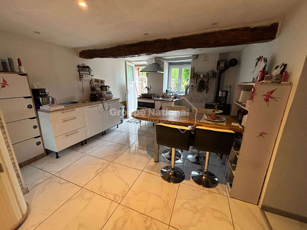 Maison à PIERREFONDS