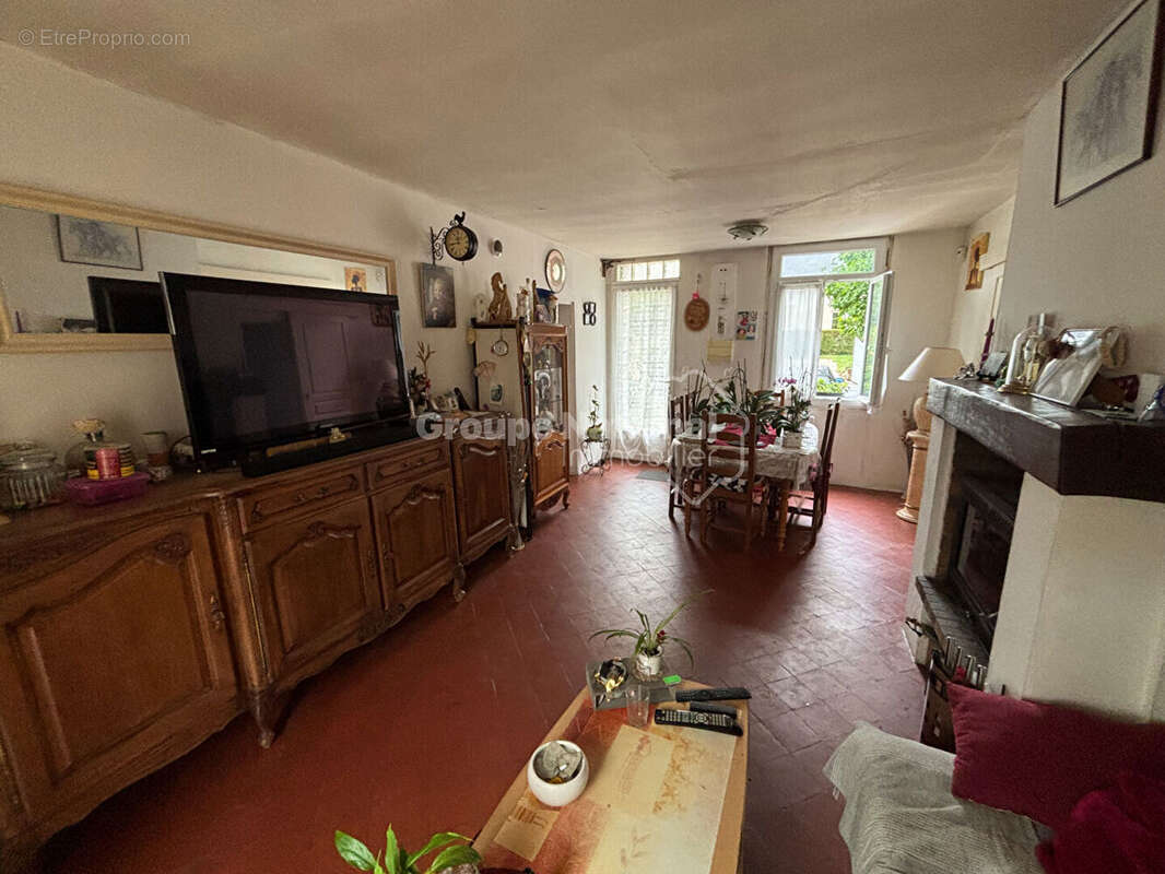 Maison à PIERREFONDS