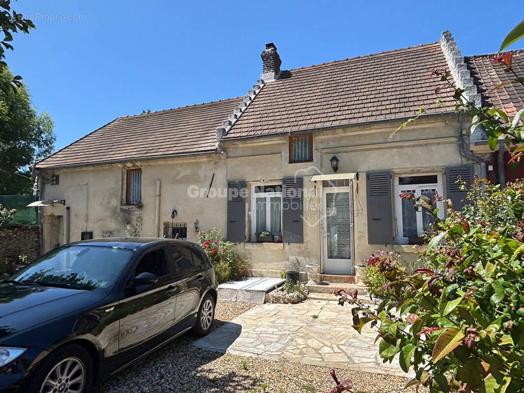 Maison à PIERREFONDS