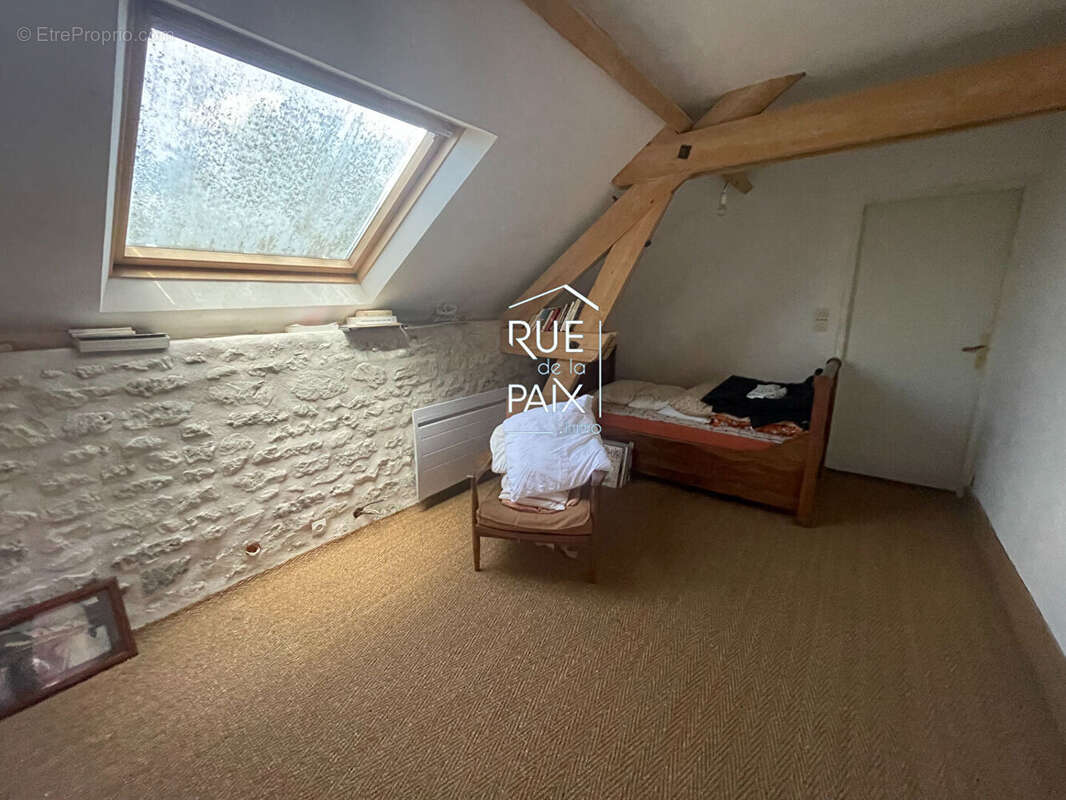 Maison à SAINT-GERVAIS-LES-TROIS-CLOCHERS