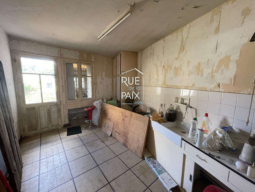 Maison à SAINT-GERVAIS-LES-TROIS-CLOCHERS