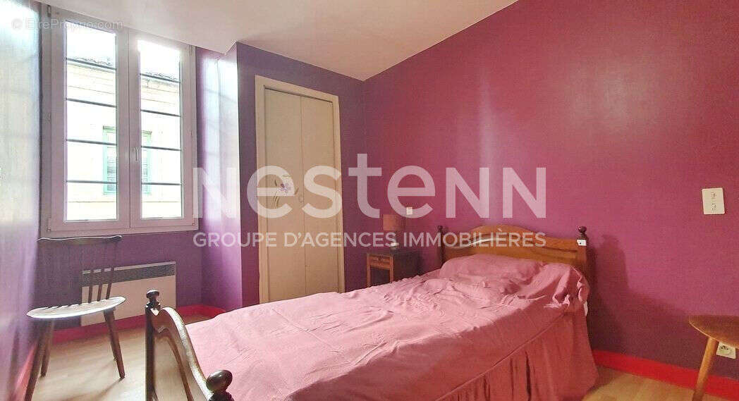 Commerce à SAINT-JEAN-DE-COLE