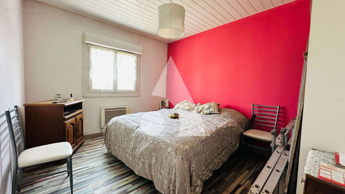 Maison à BOURCEFRANC-LE-CHAPUS