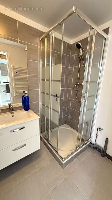 Appartement à LESIGNY