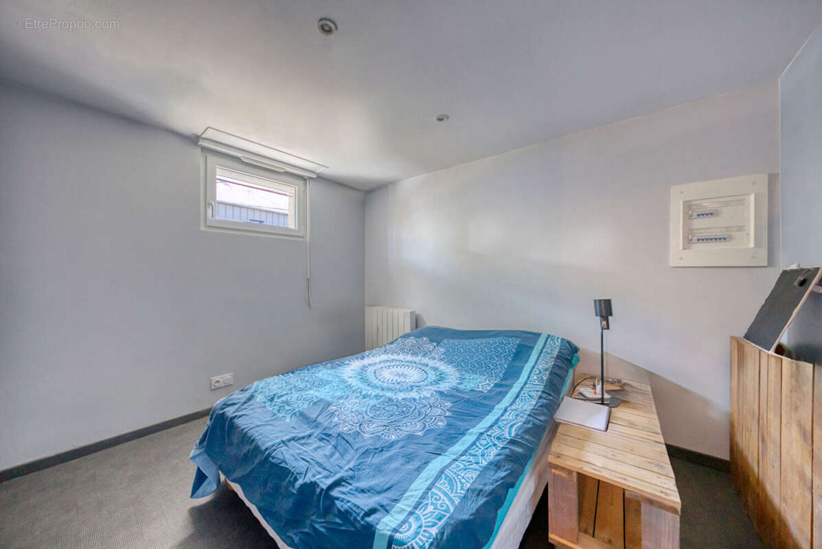 Maison à SAINT-JACQUES-DE-LA-LANDE