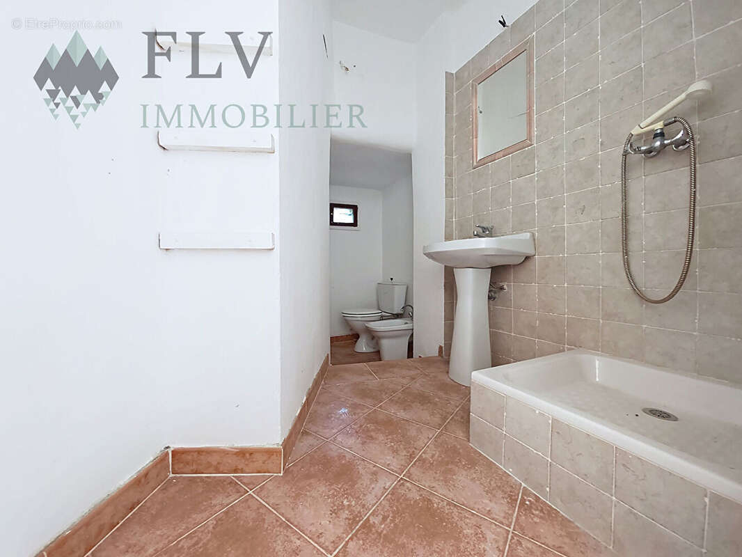 Appartement à SAINT-SAUVEUR-SUR-TINEE