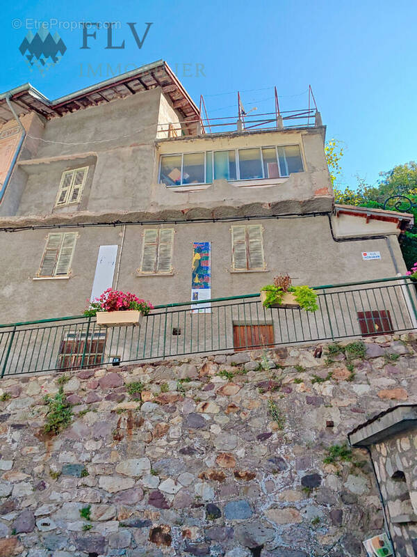 Appartement à SAINT-SAUVEUR-SUR-TINEE