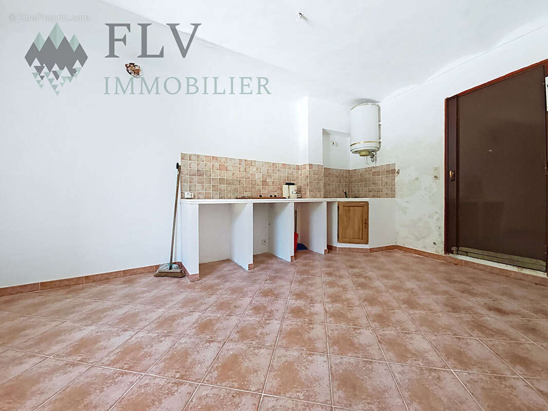 Appartement à SAINT-SAUVEUR-SUR-TINEE