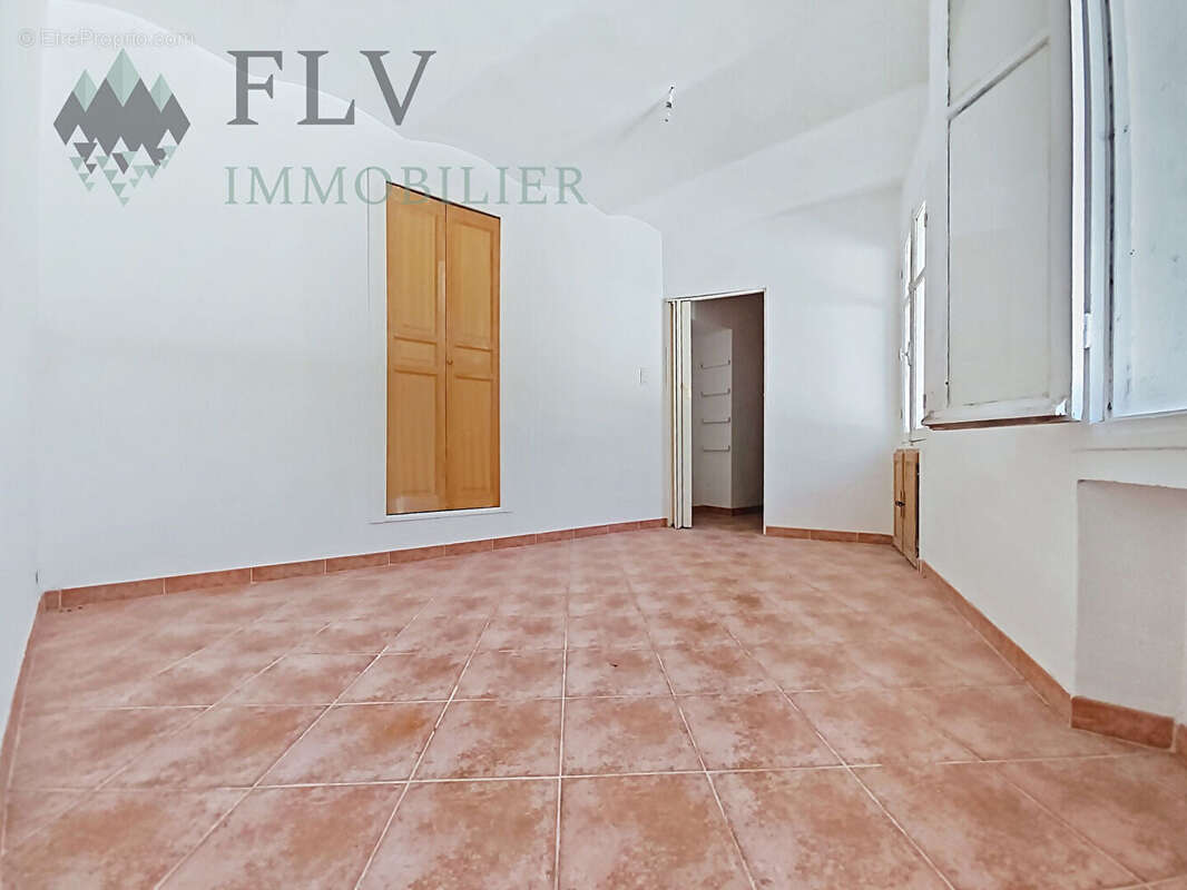 Appartement à SAINT-SAUVEUR-SUR-TINEE