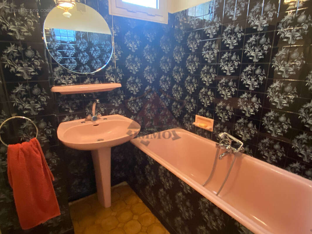 Appartement à BESSEGES