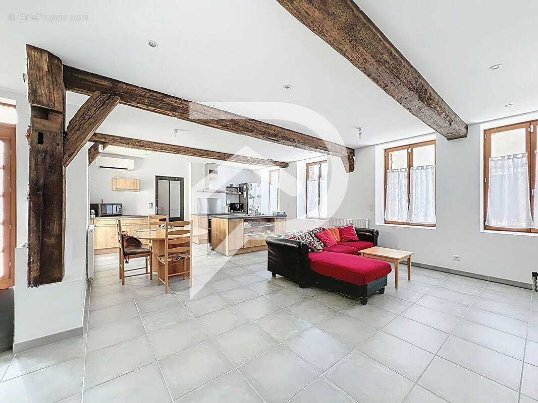 Maison à NONANCOURT