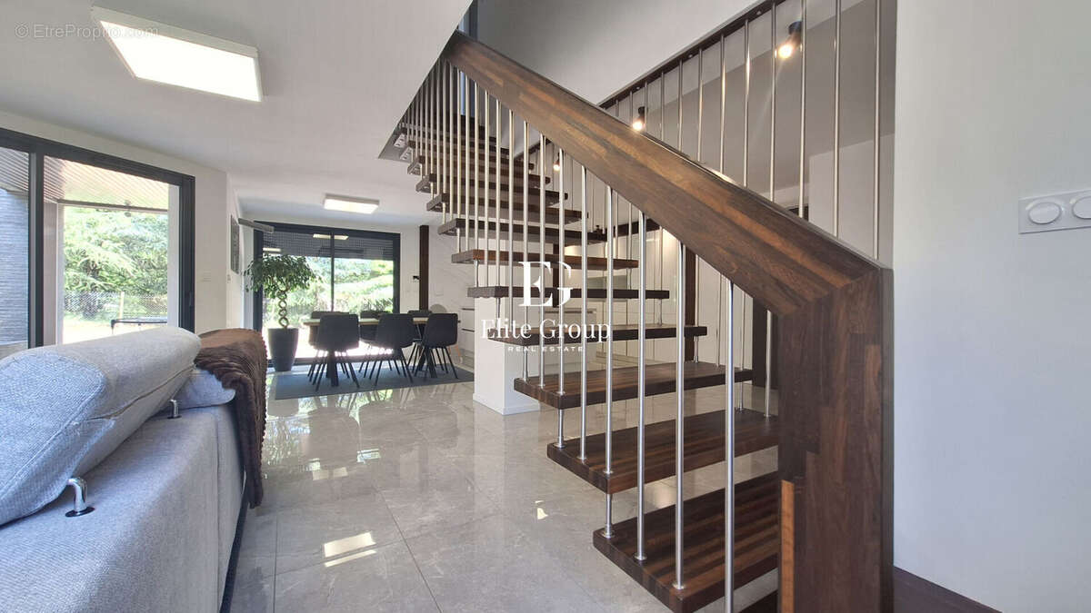 Maison à BARBEZIEUX-SAINT-HILAIRE