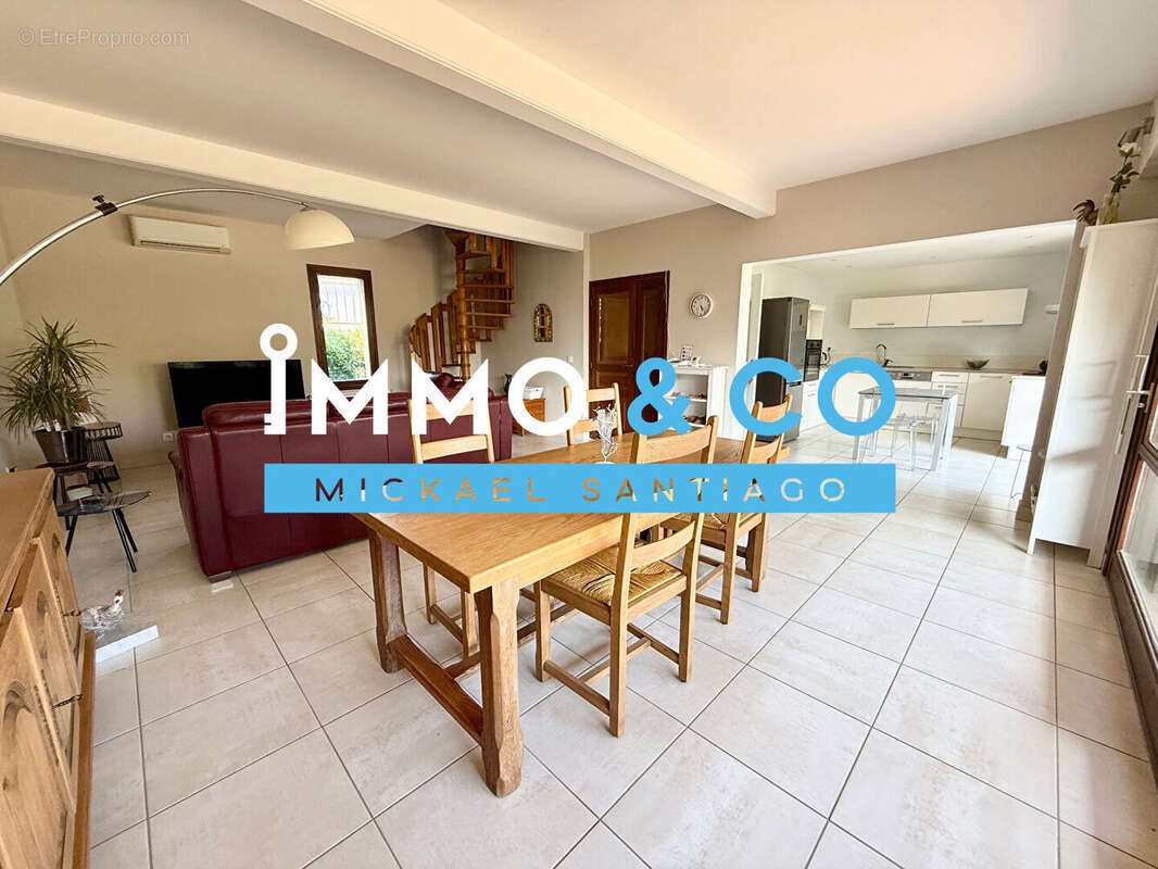 Maison à PORTES-LES-VALENCE