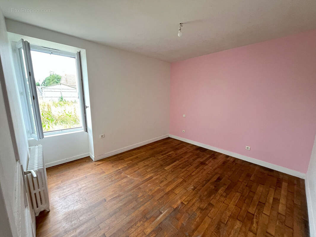 Maison à SAINT-JOACHIM