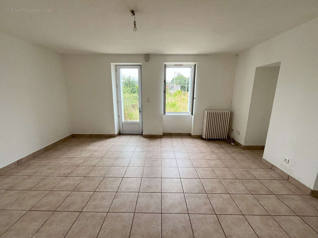 Maison à SAINT-JOACHIM