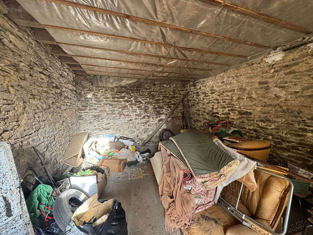 Maison à BESSINES-SUR-GARTEMPE