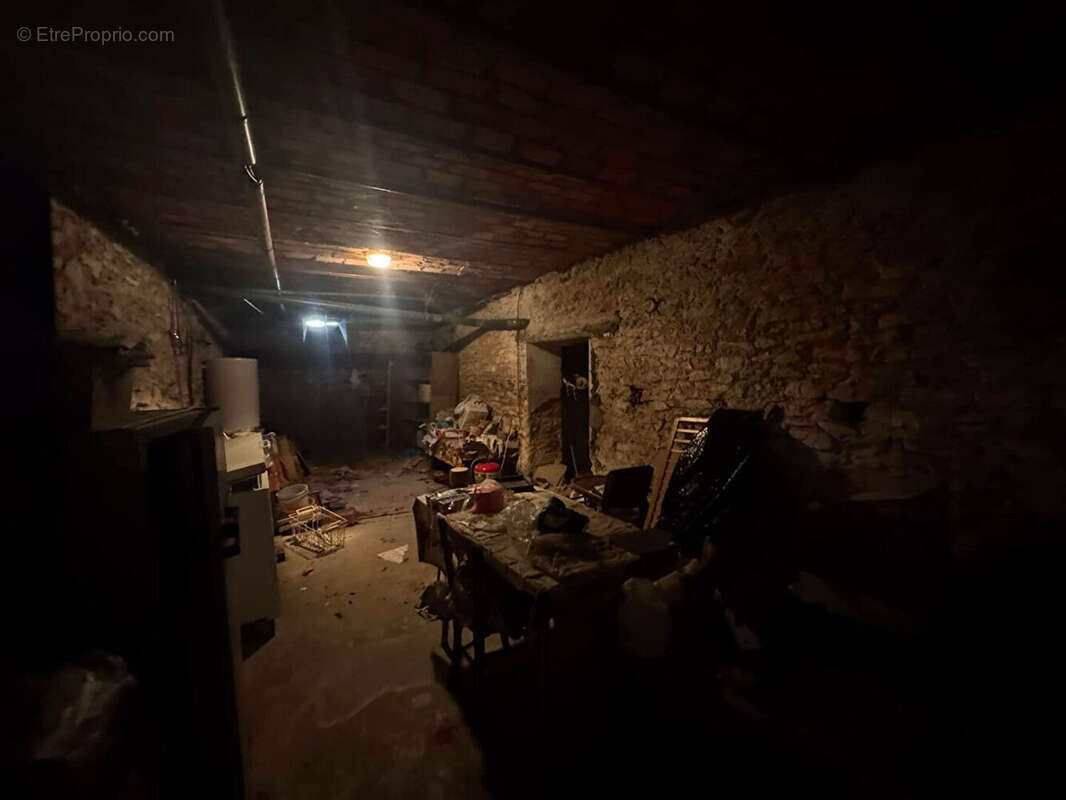 Maison à BESSINES-SUR-GARTEMPE