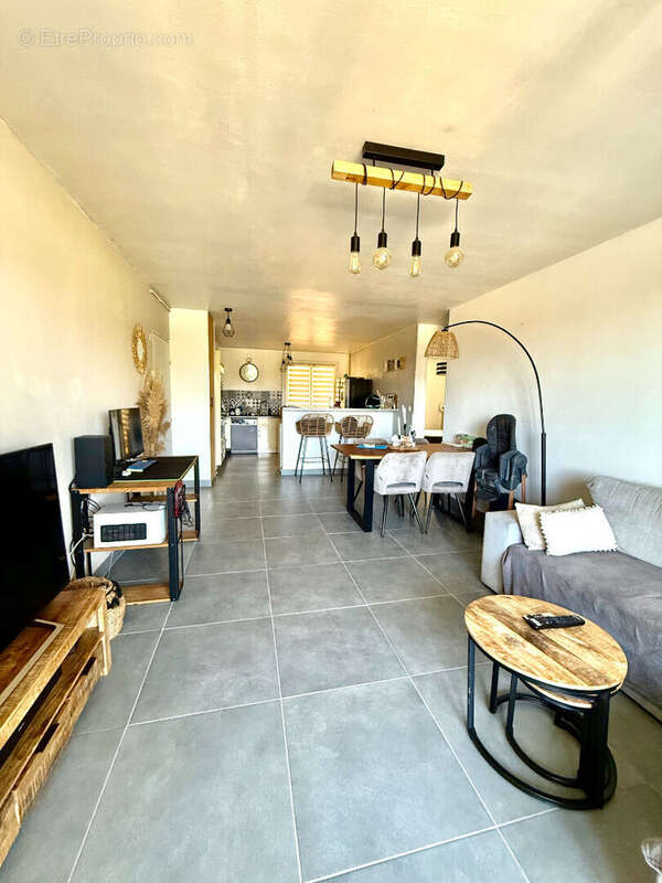 Appartement à HYERES