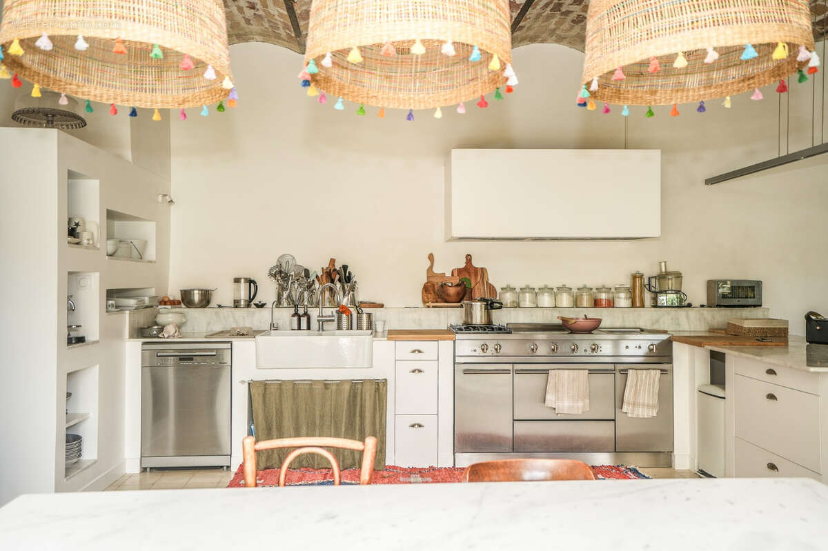 Maison à VILLEVIEILLE