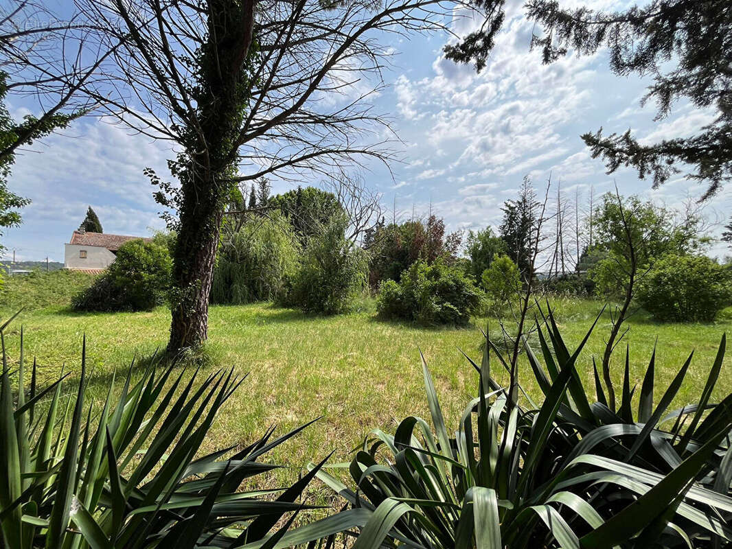 Maison à SAINT-COME-ET-MARUEJOLS