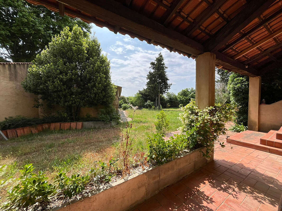 Maison à SAINT-COME-ET-MARUEJOLS