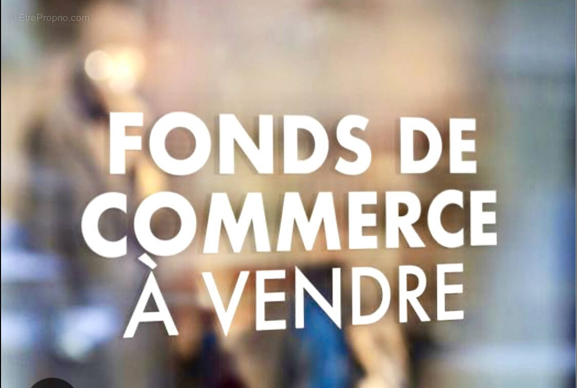 Commerce à FONTAINEBLEAU