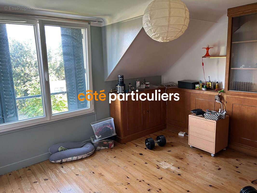 Maison à VILLENEUVE-LE-ROI