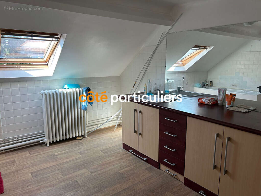 Maison à VILLENEUVE-LE-ROI