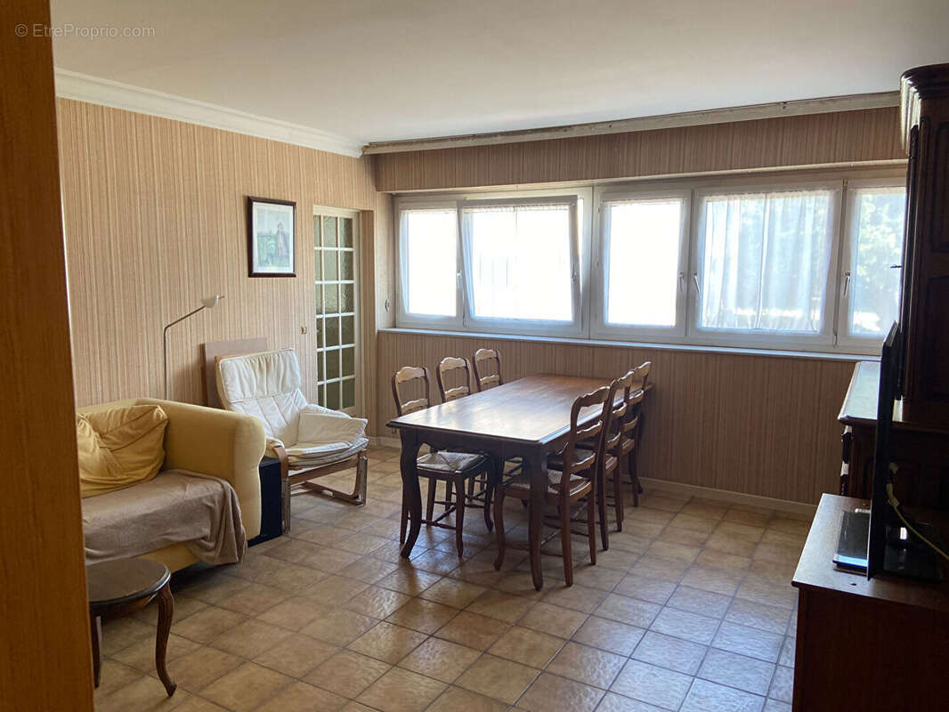 Appartement à CHEVILLY-LARUE