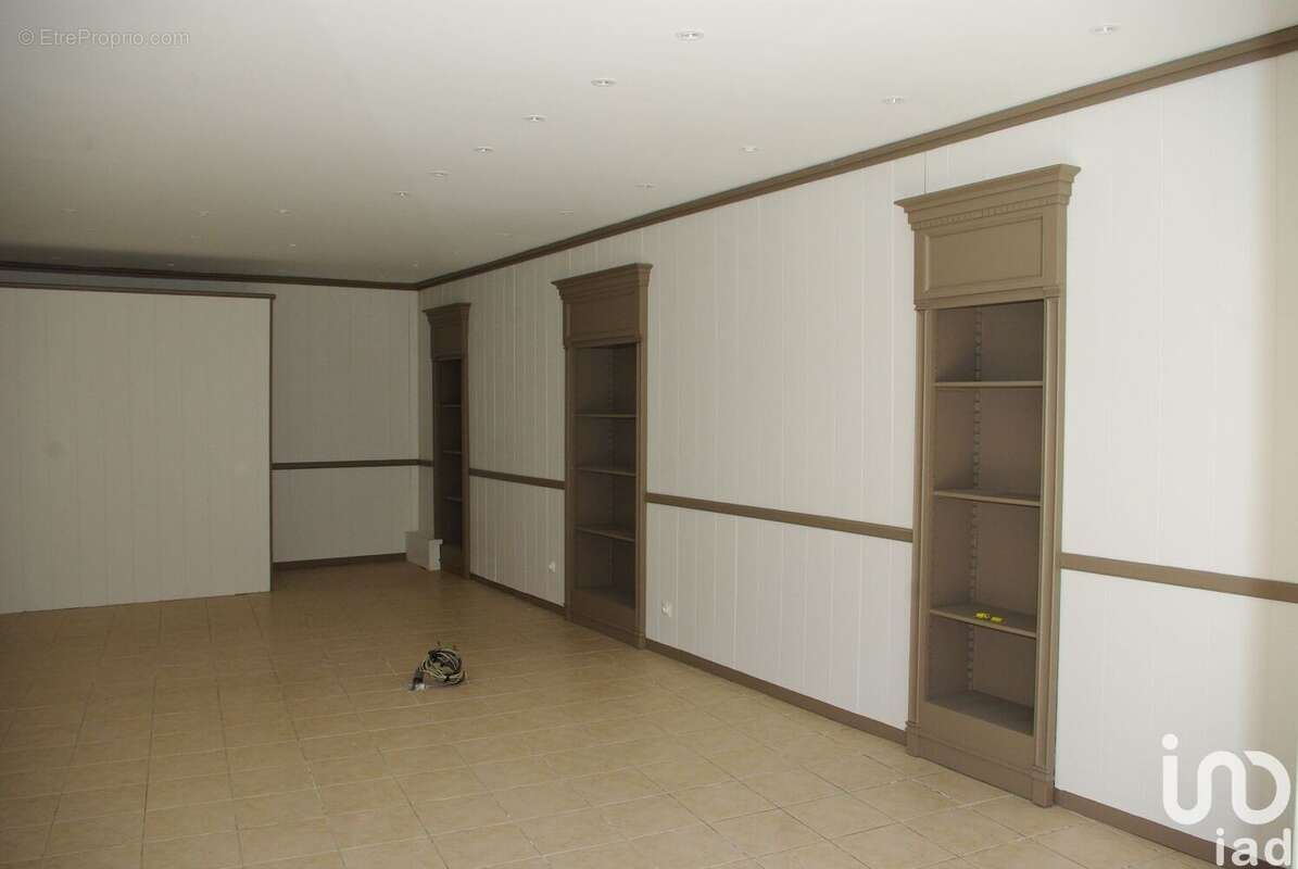 Photo 3 - Commerce à MEZE