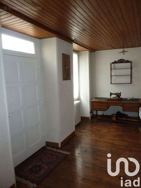 Photo 5 - Maison à POULANGY