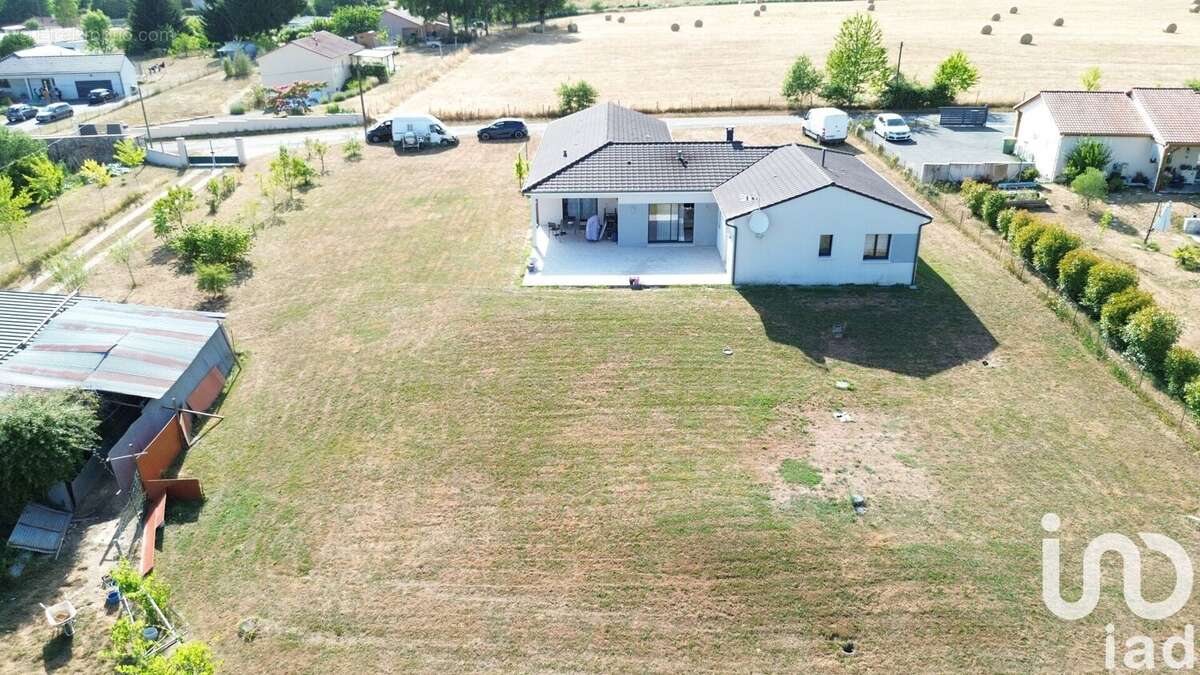 Photo 2 - Maison à SAINT-PRIEST-TAURION