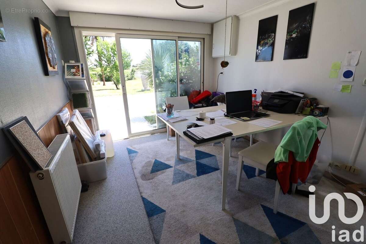 Photo 9 - Maison à LA CLISSE