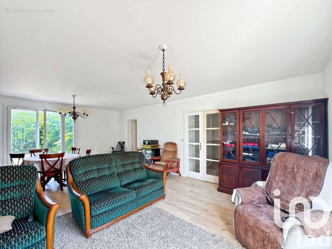 Photo 6 - Maison à LES ULIS