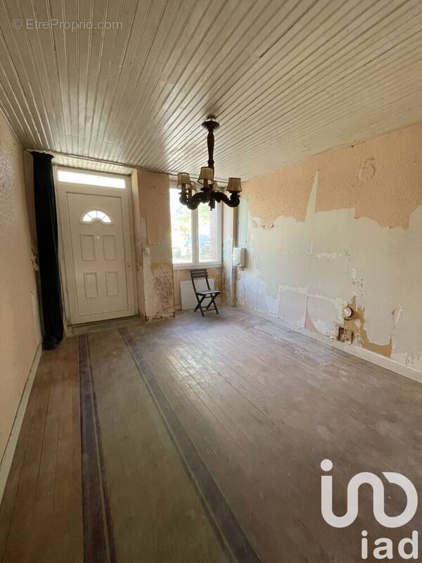 Photo 1 - Maison à BAIGNES-SAINTE-RADEGONDE