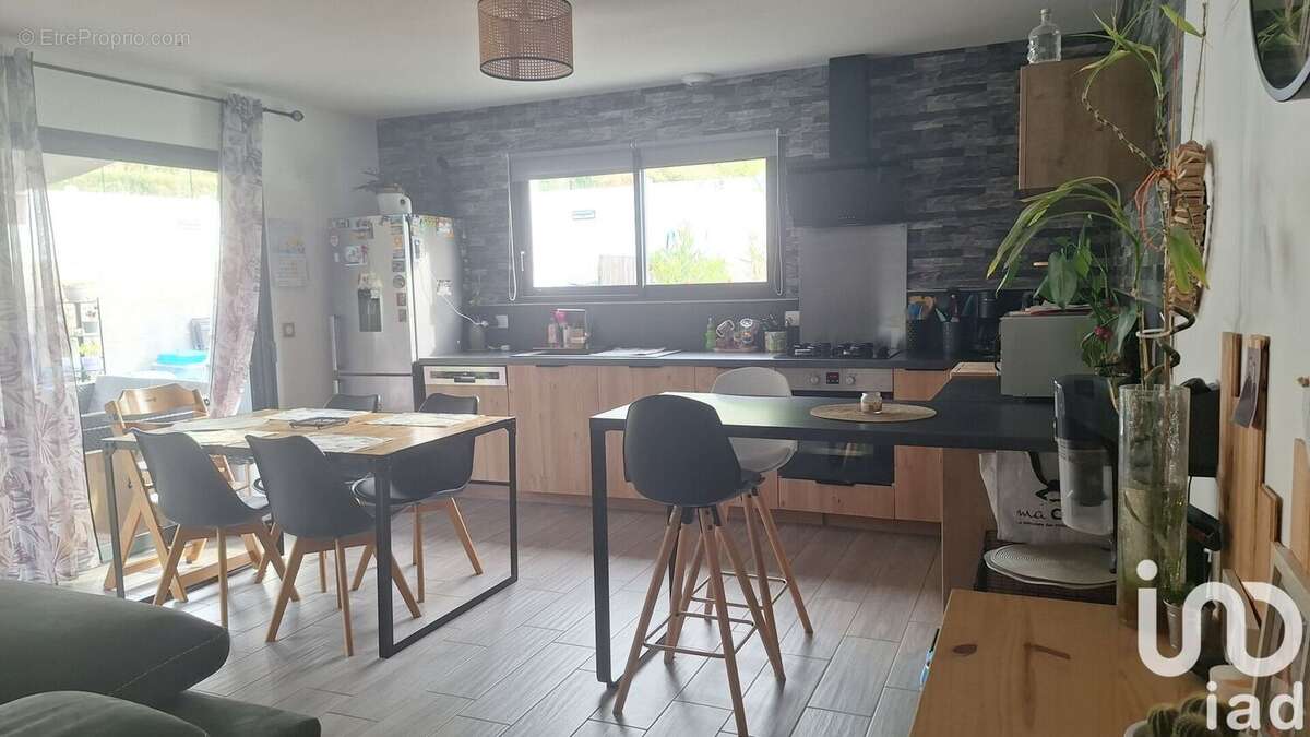 Photo 2 - Maison à ARLES-SUR-TECH