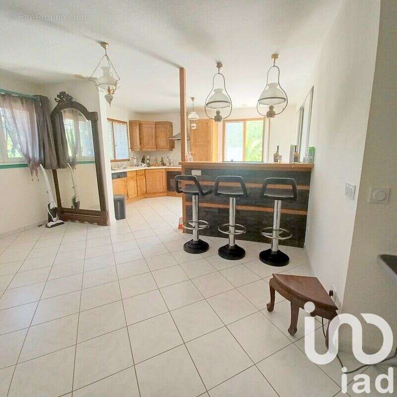 Photo 8 - Maison à REYNES