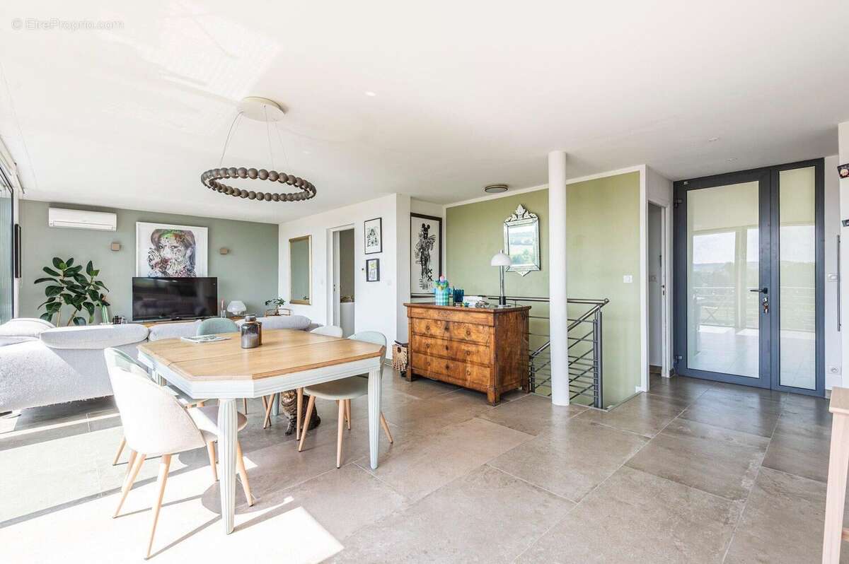 Photo 4 - Maison à CHAUMUZY