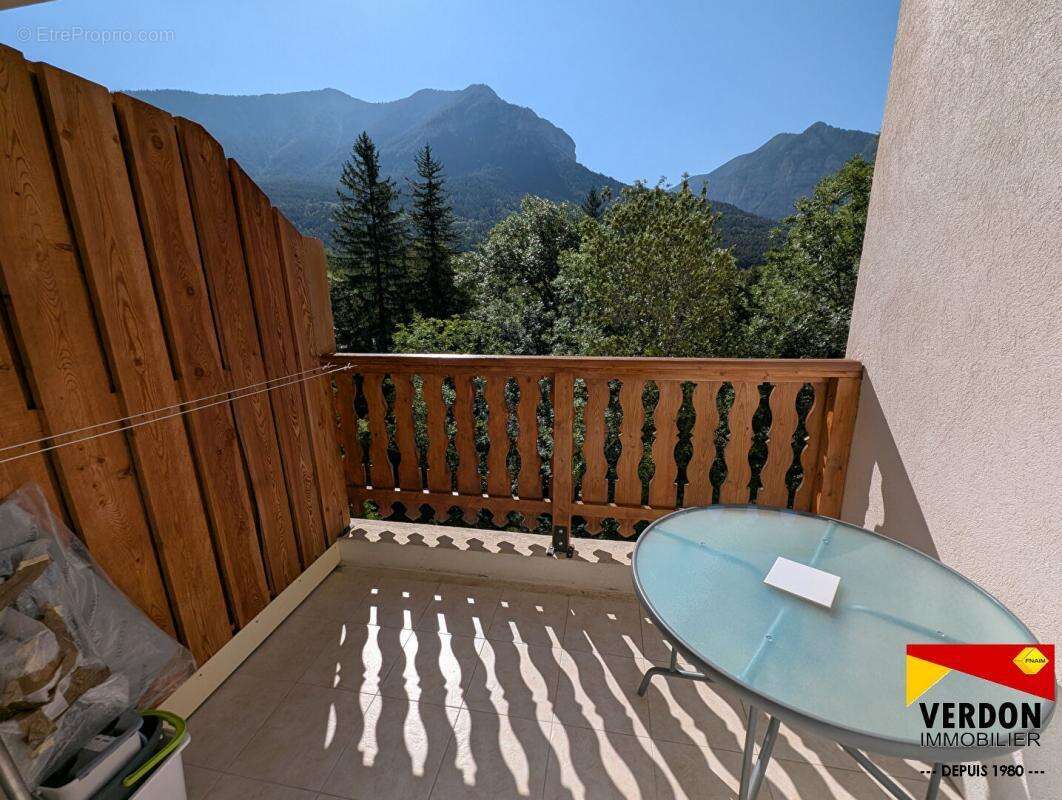 Appartement à BEAUVEZER