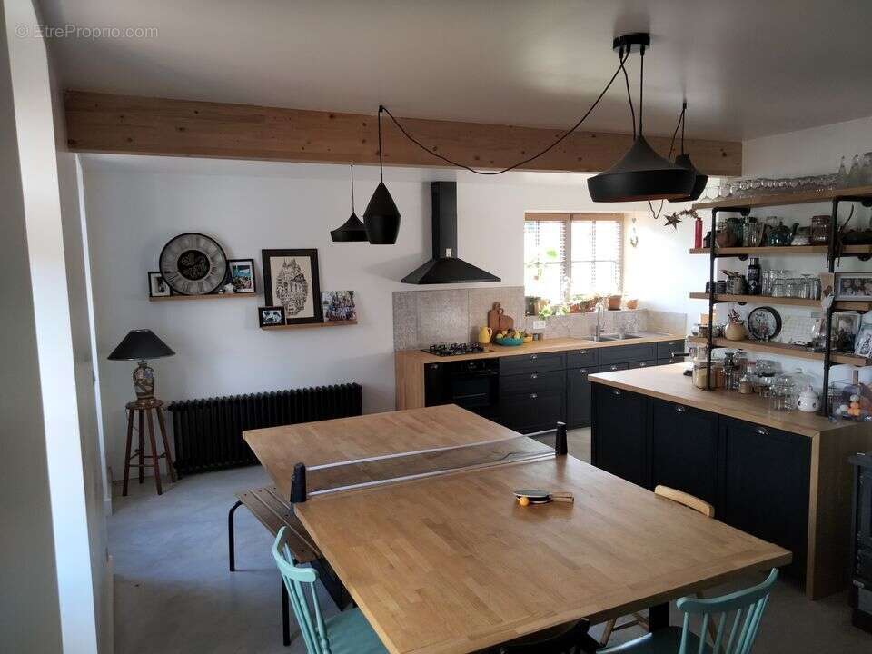 Maison à FERRIERES-SUR-SICHON