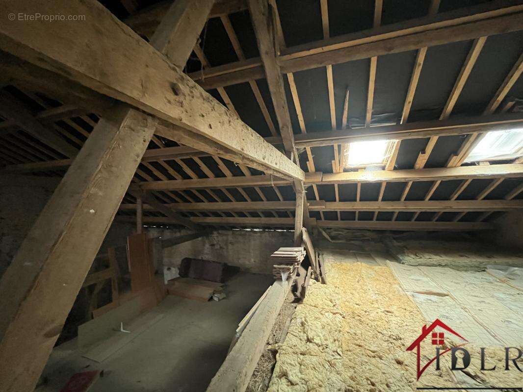 Maison à CHAUVIREY-LE-CHATEL