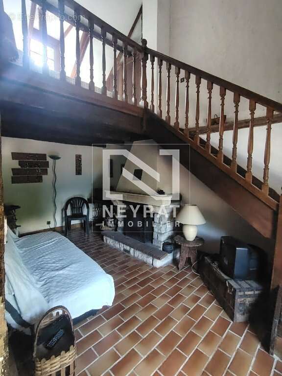 Maison à SAINT-MARTIN-EN-BRESSE