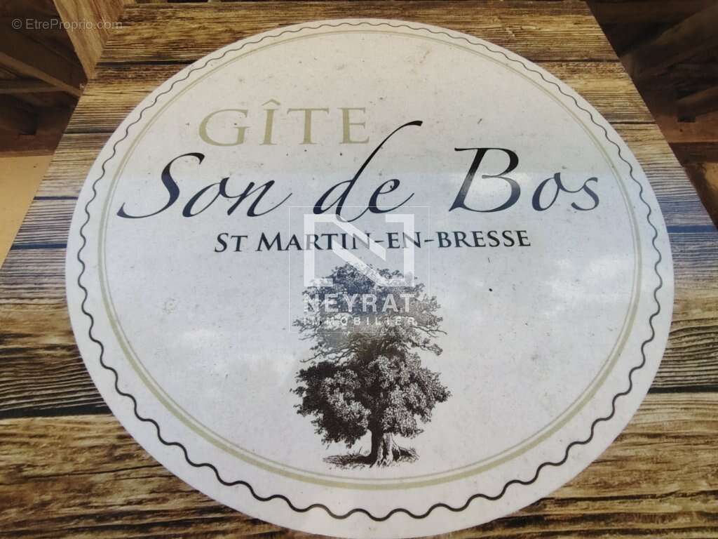 Maison à SAINT-MARTIN-EN-BRESSE