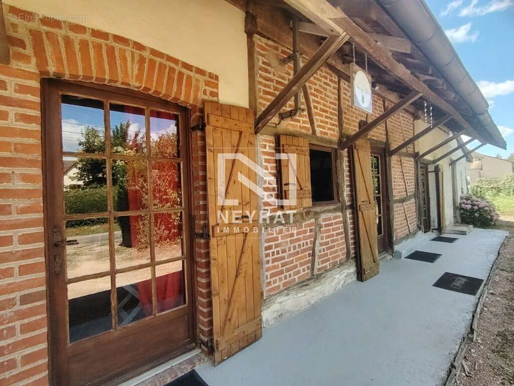 Maison à SAINT-MARTIN-EN-BRESSE