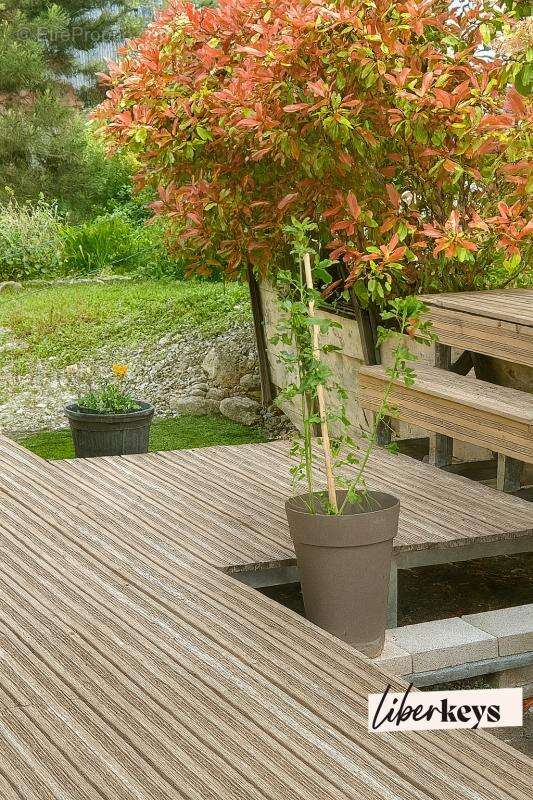 Appartement à SEYNE