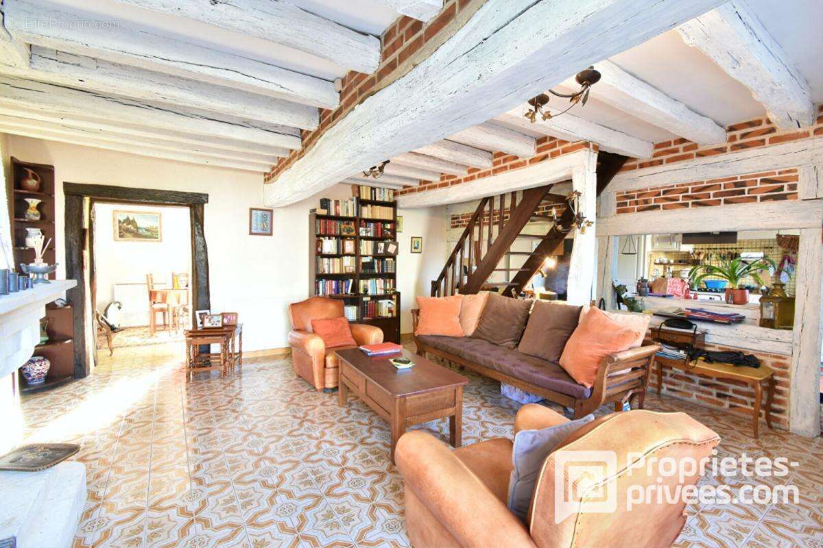 Maison à VIGNOUX-SUR-BARANGEON